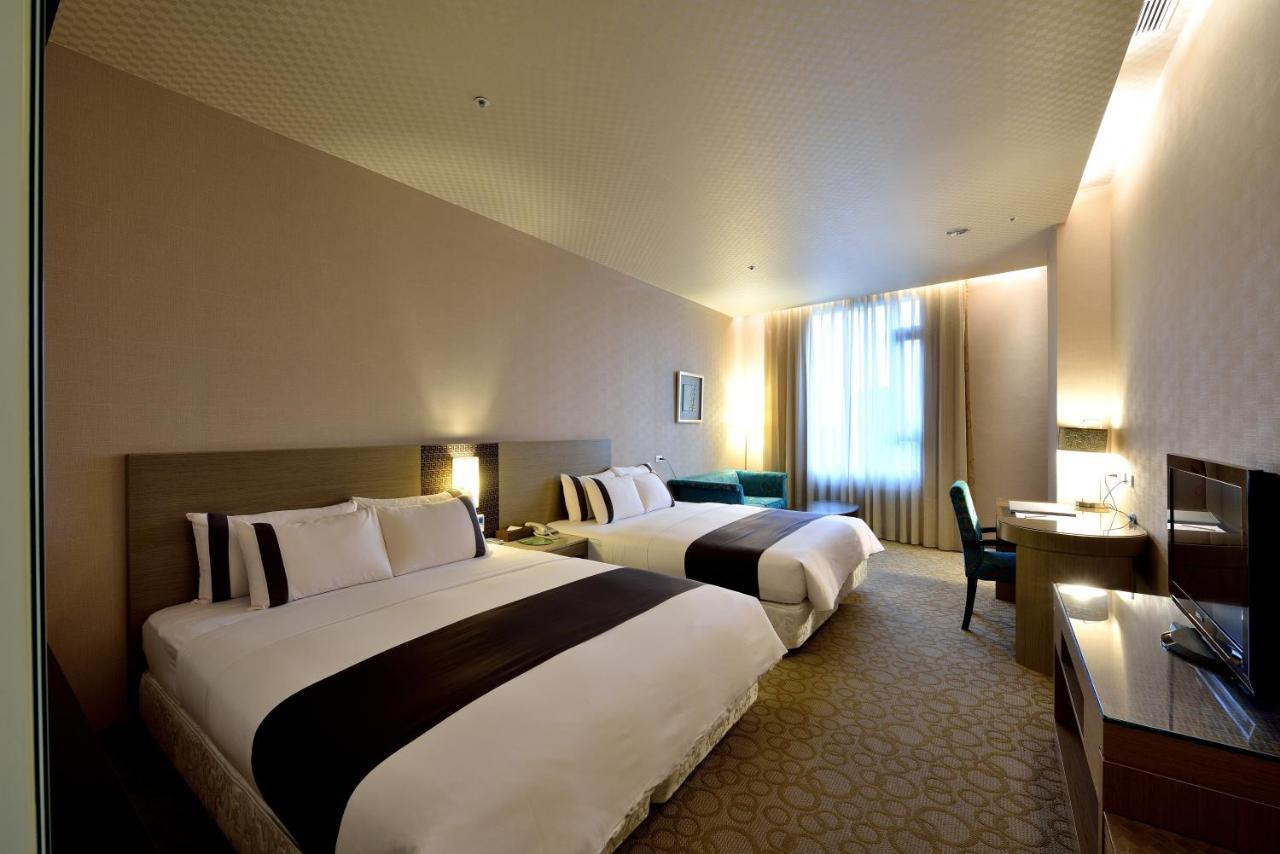 Shinkansen Grand Hotel Taichung Eksteriør billede