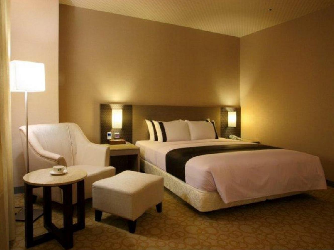 Shinkansen Grand Hotel Taichung Eksteriør billede