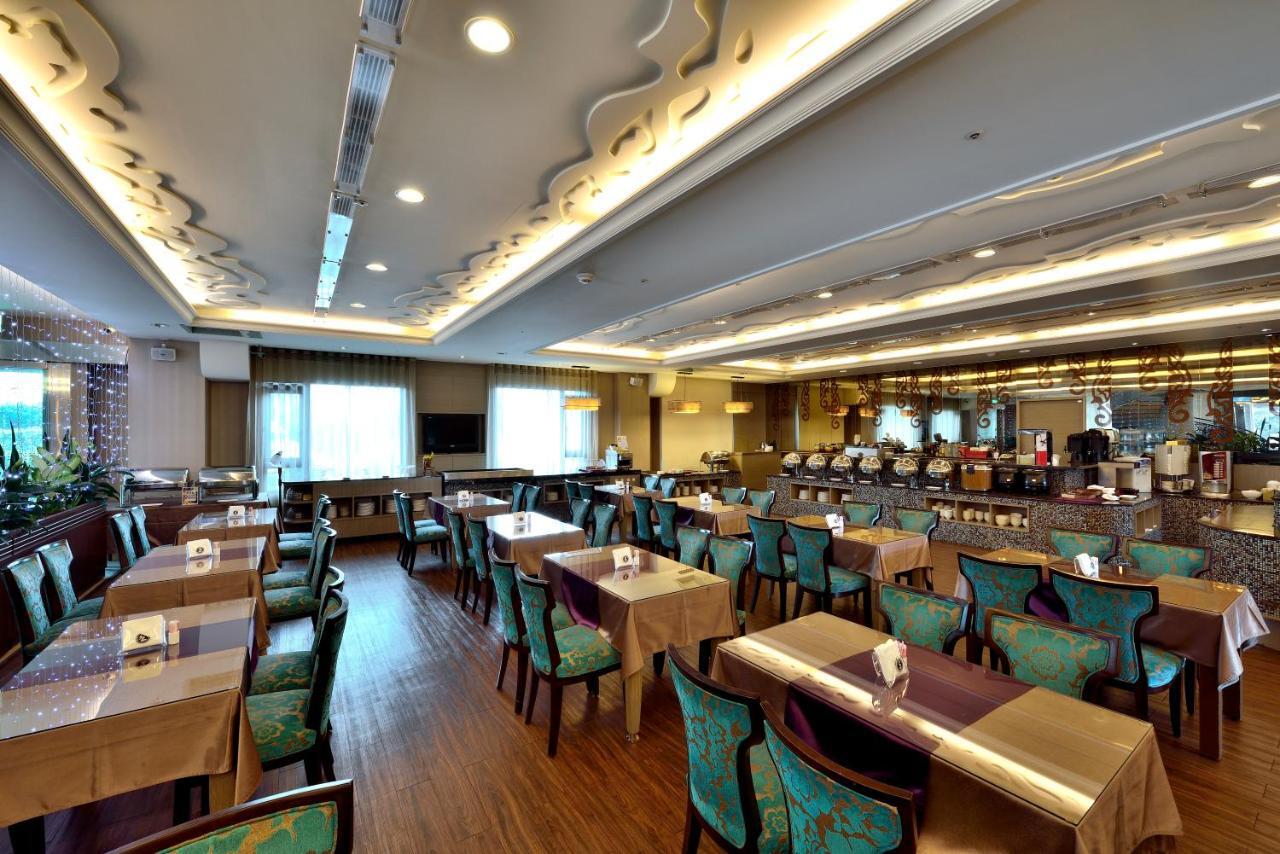 Shinkansen Grand Hotel Taichung Eksteriør billede